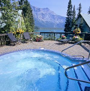 Emerald Lake Lodge 04.[1]